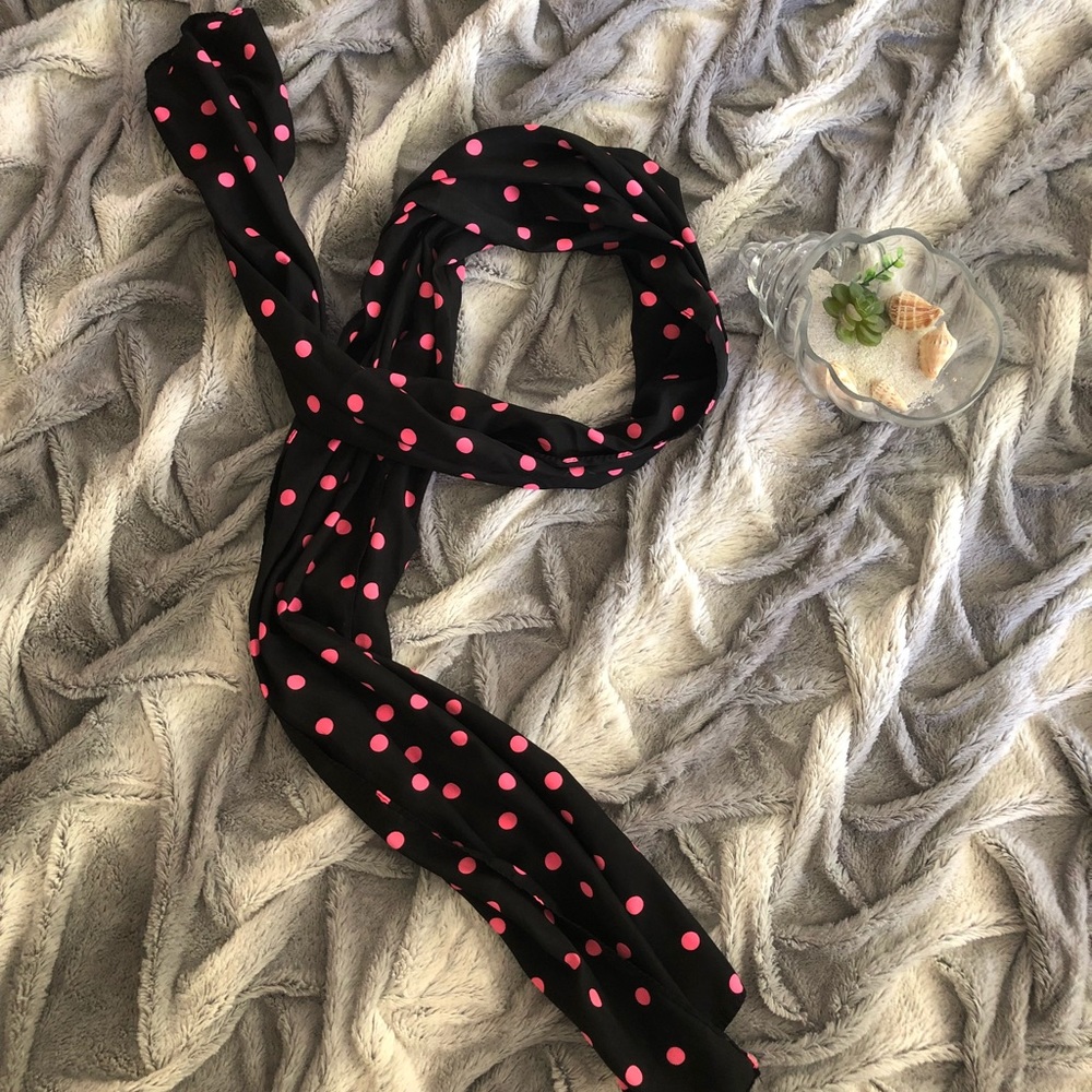 Scarf - Picture 3 of 4